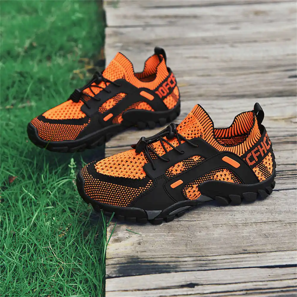 Indoor Sport And Outdoor Sports - Rozmiar 43. Rozmiar 40. Buty męskie