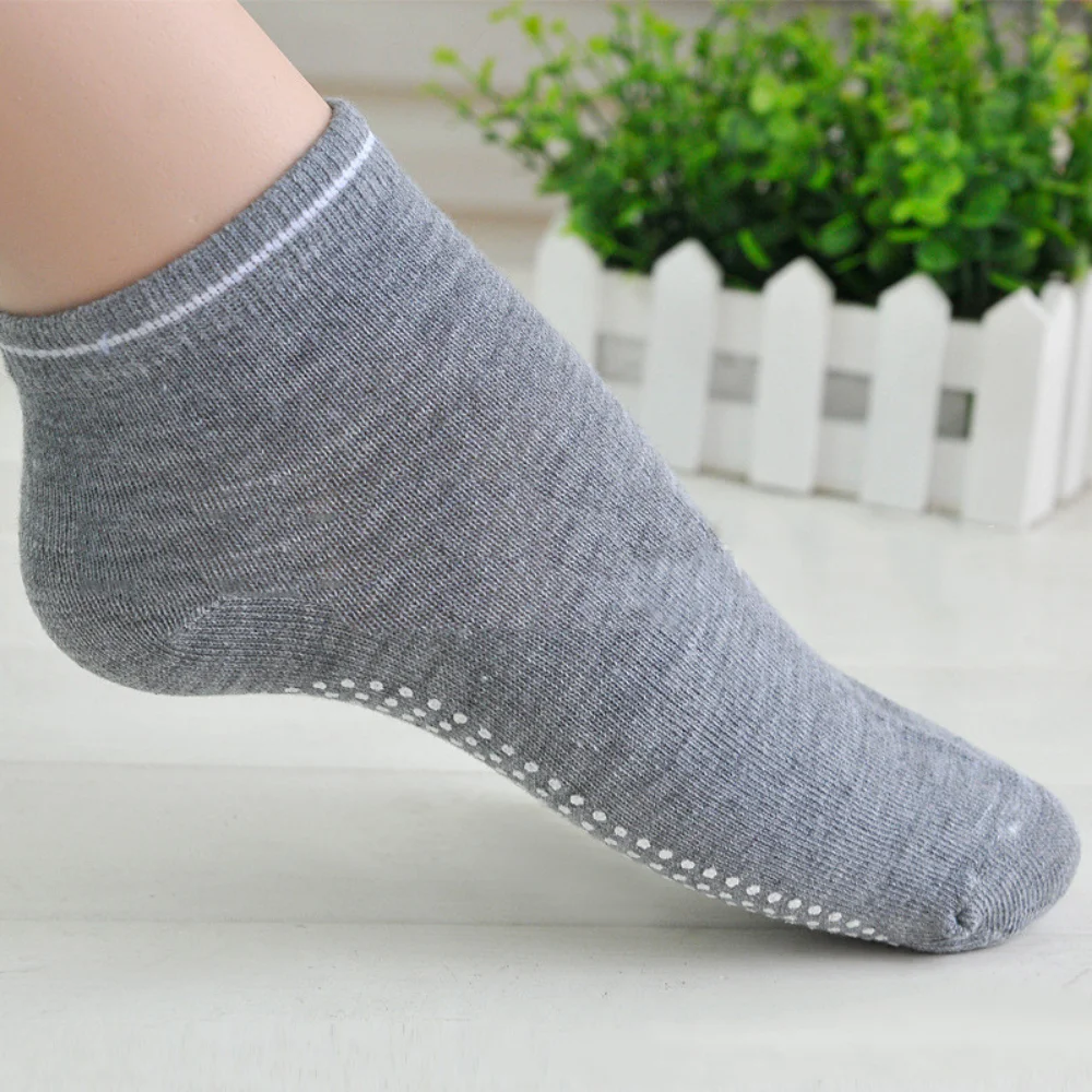 Damskie skarpety antypoślizgow – Trampoline Park Sock recenzja i cena