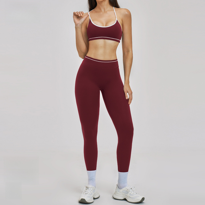 Nowe komplety sportowe damskie – Outdoor Sport Outfit recenzja i cena