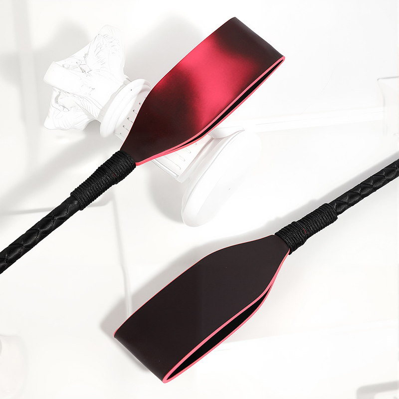 Bicz jeździecki z prostym trzo – Riding Crop Dressage recenzja i cena